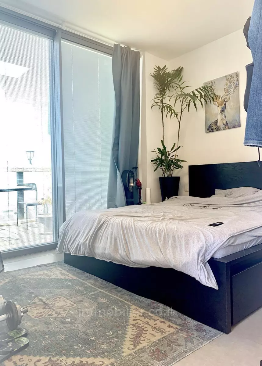 Magnifico duplex ristrutturato con terrazza, silenzioso, vicino al mare - Da non perdere!