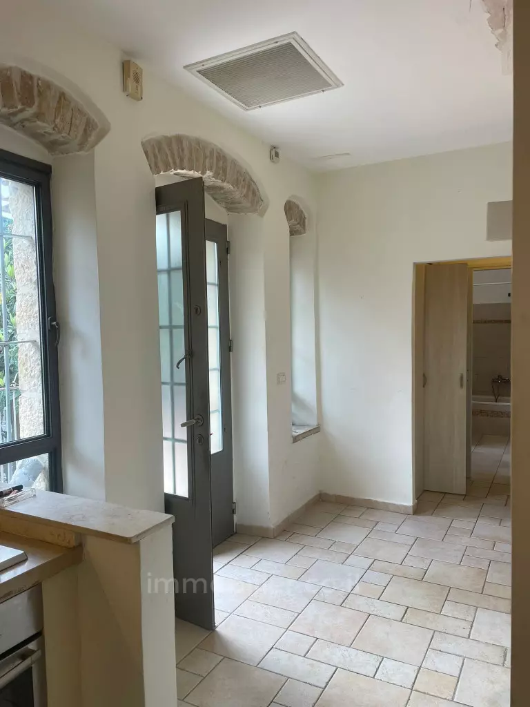 Appartamento in affitto a Gerusalemme - Moshava Germanit