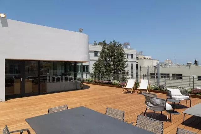 Attico eccezionale in edificio di prestigio