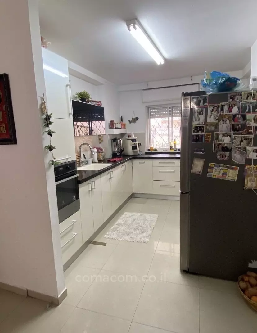 Boa localização,Bom negócio,Jardim grande