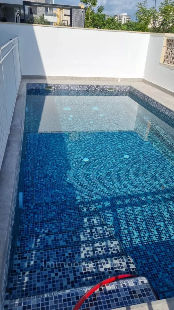 Bellissimo cottage nuovo di lusso - Grande giardino e piscina privata