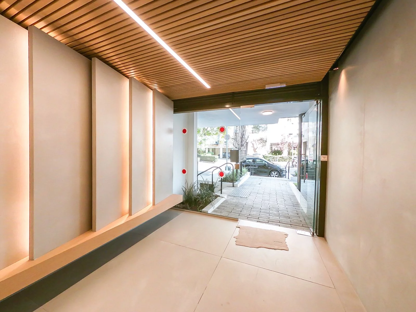 Magnifique 3 pieces avec mamad balcon et parking a cote du parc